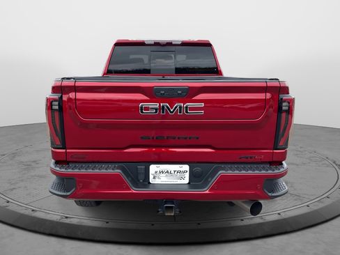 Used 2024 GMC Sierra 2500 AT4 w/ AT4 Premium Plus Package image 7