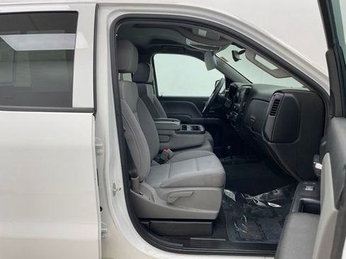 Certified 2019 Chevrolet Silverado 1500 Custom w/ Custom Convenience Package image 12