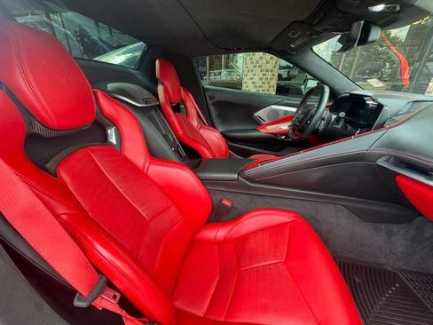 Used 2022 Chevrolet Corvette Stingray Premium Conv w/ Z51 Performance Package RWD image 38