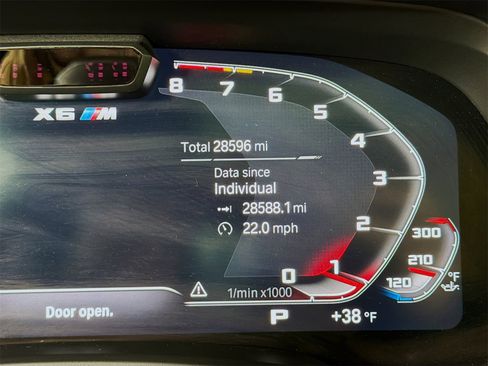 Used 2023 BMW X6 M w/ Competition Package image 14