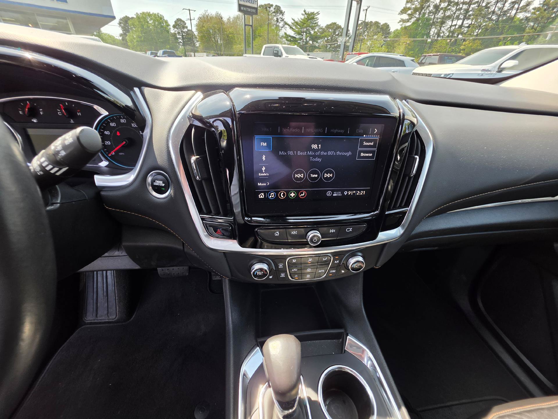 Used 2021 Chevrolet Traverse LT AWD/4WD image 19