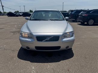 Used 2006 Volvo S60 2.5T AWD/4WD video 1