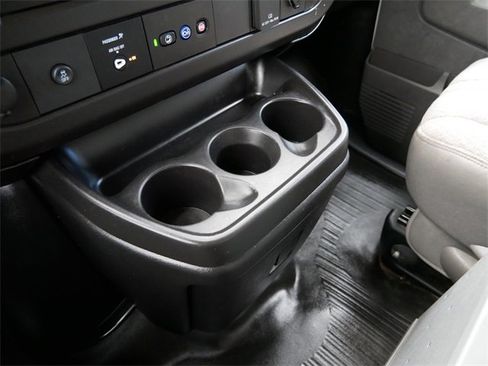 Used 2021 Chevrolet Express 2500 w/ Driver Convenience Package image 18