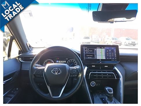 Used 2021 Toyota Venza Limited image 25