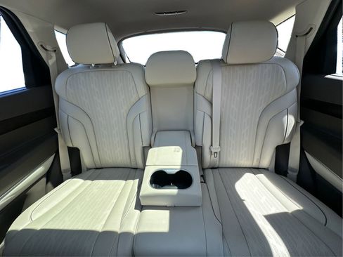 Used 2023 Genesis GV80 3.5T w/ Advanced Package AWD/4WD image 15