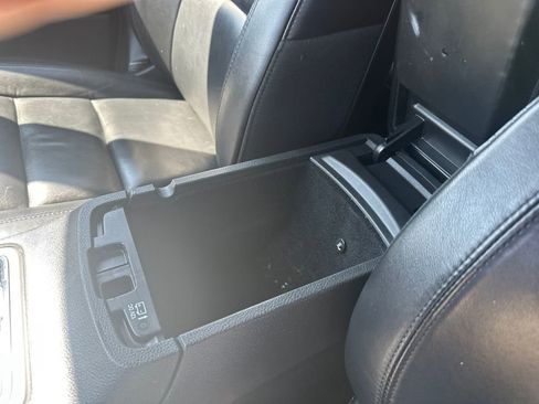 Used 2019 Jeep Grand Cherokee Limited image 24