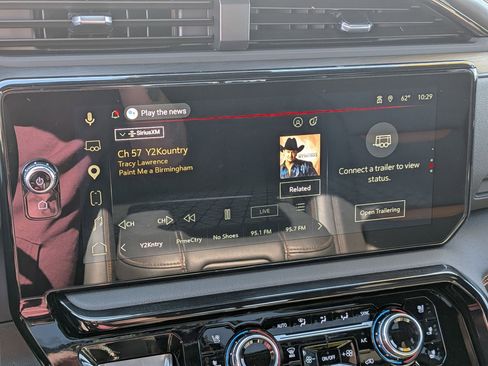 Used 2025 GMC Sierra 1500 AT4 w/ AT4 Premium Package image 20