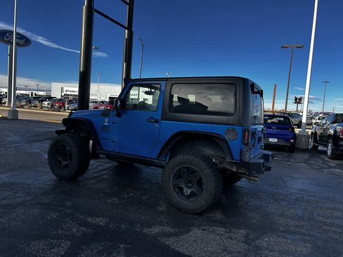 Used 2015 Jeep Wrangler Sport image 3