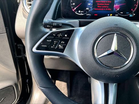 Used 2024 Mercedes-Benz GLB 250 image 26