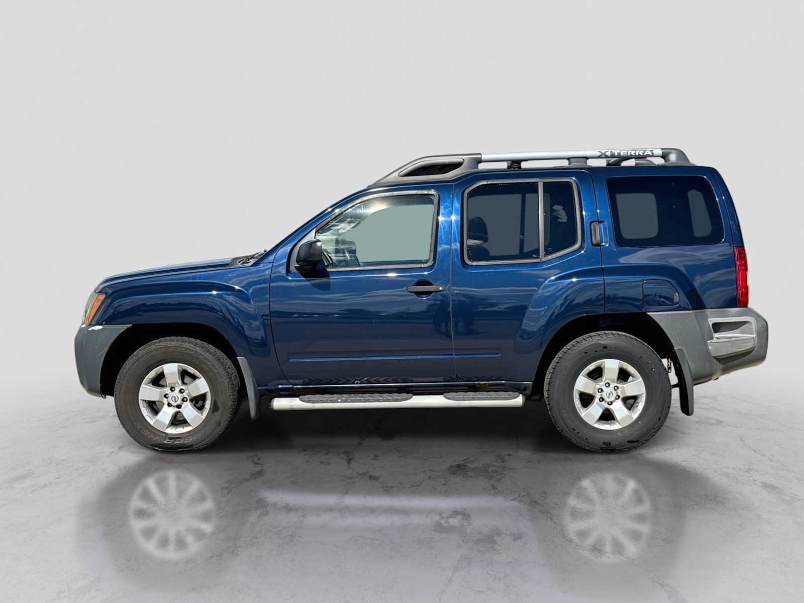Used 2009 Nissan Xterra S w/ X Gear Pkg AWD/4WD image 2