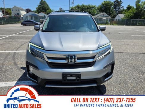 Used 2020 Honda Pilot Touring image 8