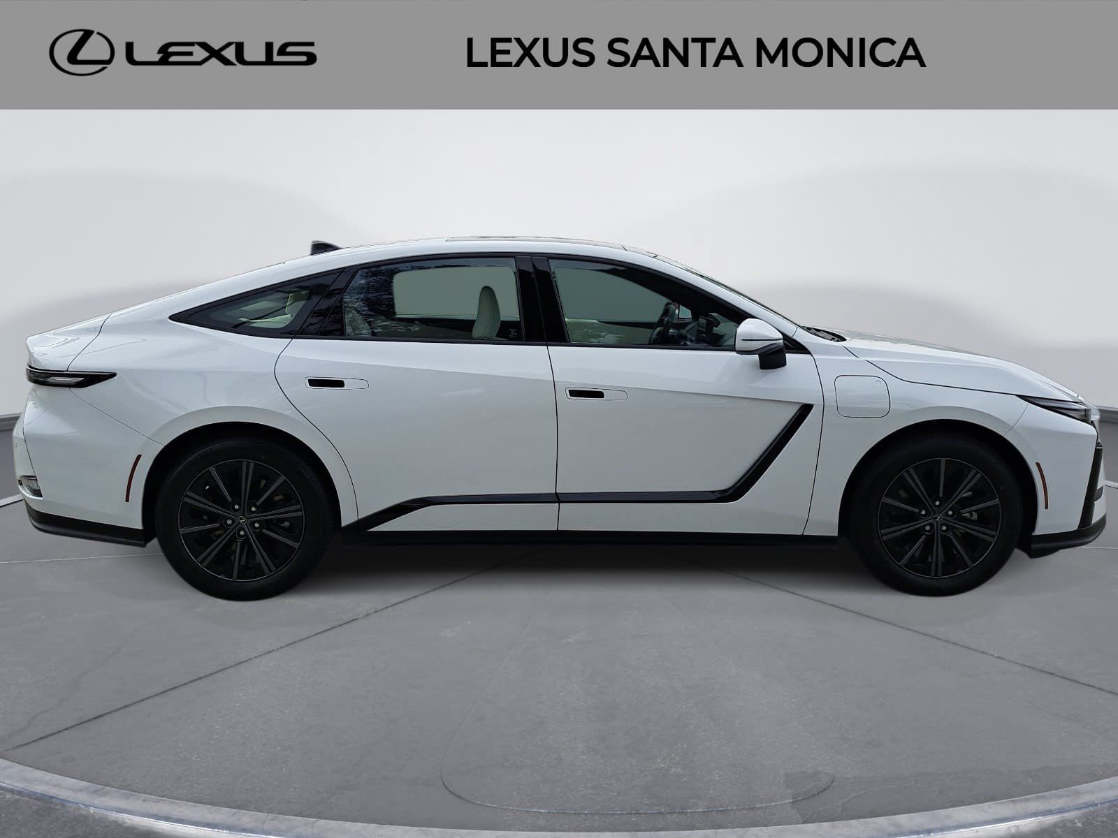Used 2026 Lexus ES 500e w/ Convenience Package AWD/4WD image 4