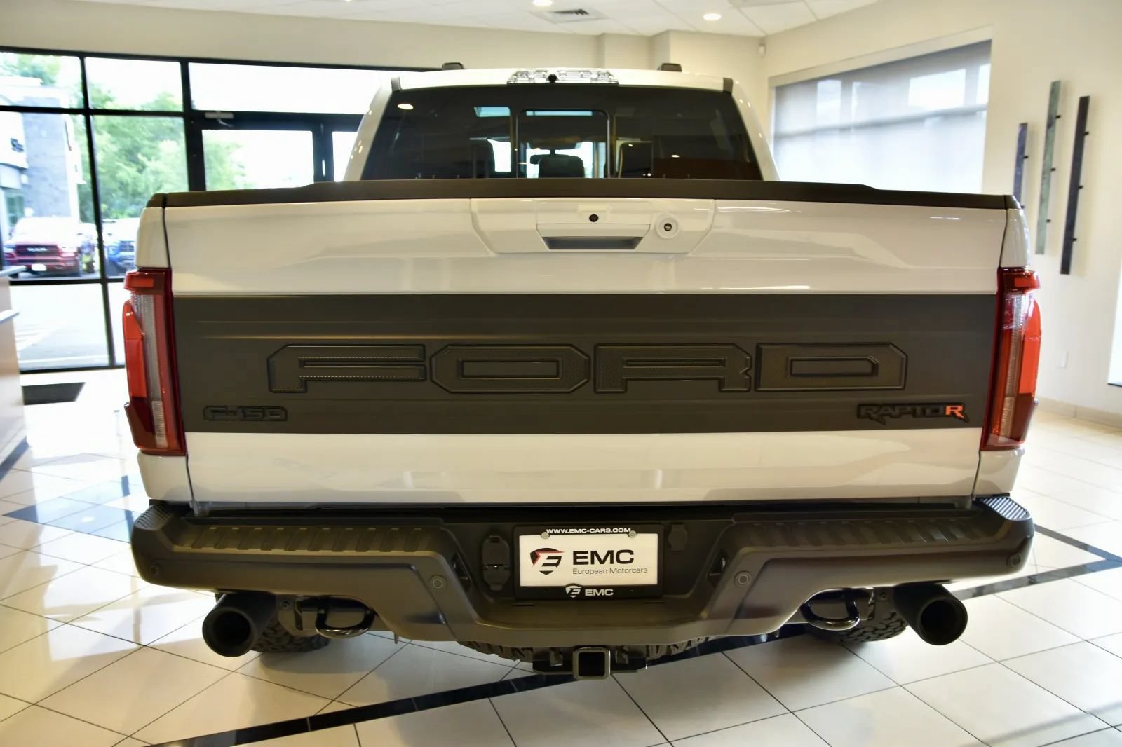 Used 2025 Ford F150 Raptor w/ Equipment Group 803A Raptor R AWD/4WD image 5