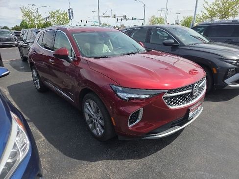 Used 2023 Buick Envision Avenir AWD/4WD image 2