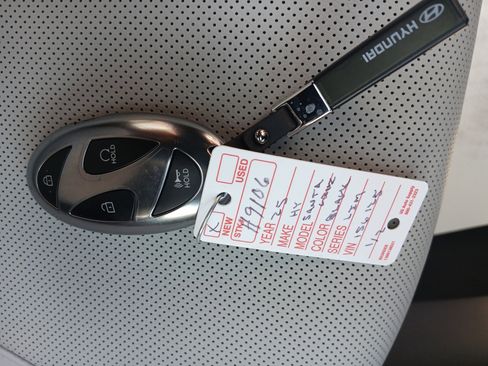 New 2025 Hyundai Santa Cruz Limited image 30