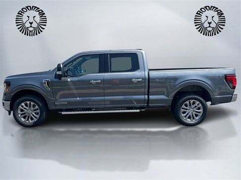 New 2025 Ford F150 XLT w/ Equipment Group 302A MID image 8