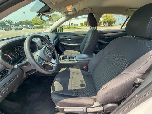 Used 2023 Nissan Sentra S FWD image 17