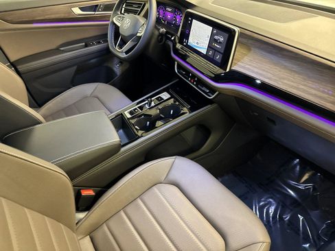New 2026 Volkswagen Atlas SEL image 16