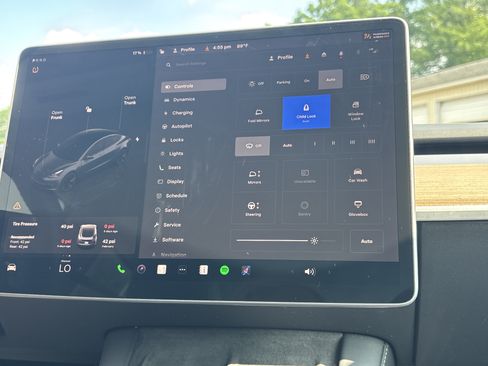 Used 2023 Tesla Model 3 Standard Range RWD image 22