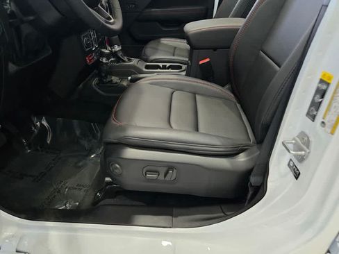 New 2026 Jeep Gladiator Rubicon AWD/4WD image 18
