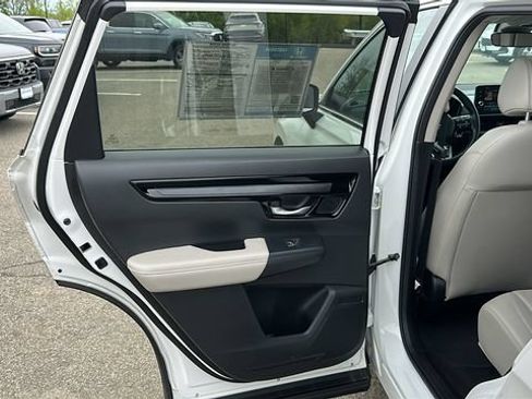Used 2024 Honda CR-V EX-L image 21
