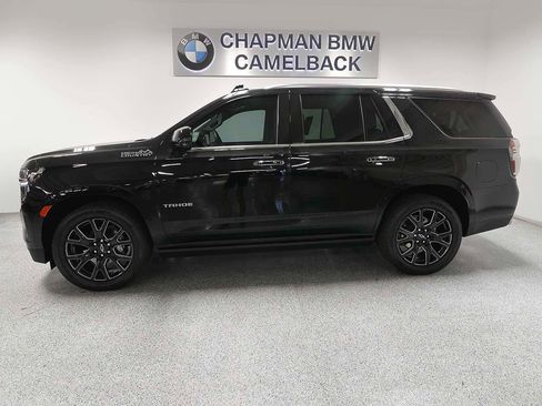 Used 2023 Chevrolet Tahoe High Country image 3