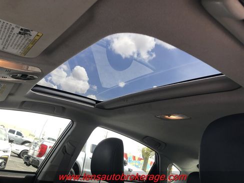 Used 2013 Toyota Prius Four w/ Deluxe Solar Roof Pkg FWD image 15