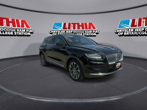 Used 2023 Lincoln Nautilus Reserve w/ Equipment Group 201A AWD/4WD image 2