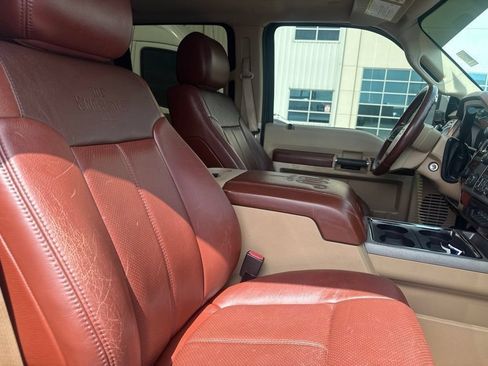 Used 2014 Ford F250 King Ranch w/ FX4 Off-Road Package AWD/4WD image 7