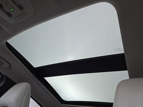 Certified 2023 Nissan Ariya FWD image 30