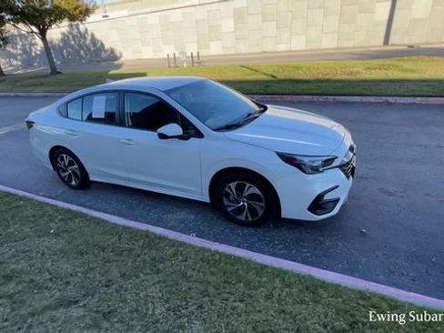 Used 2023 Subaru Legacy Premium image 12