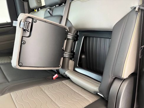New 2026 Chevrolet Silverado 2500 ZR2 AWD/4WD image 40