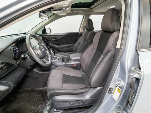 Used 2024 Subaru Outback Premium image 14