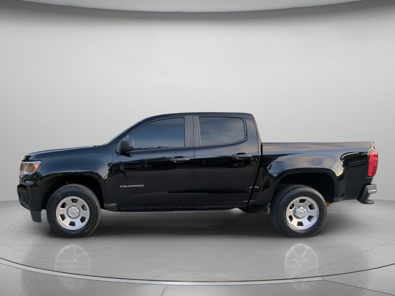 Used 2022 Chevrolet Colorado W/T w/ WT Convenience Package RWD image 16