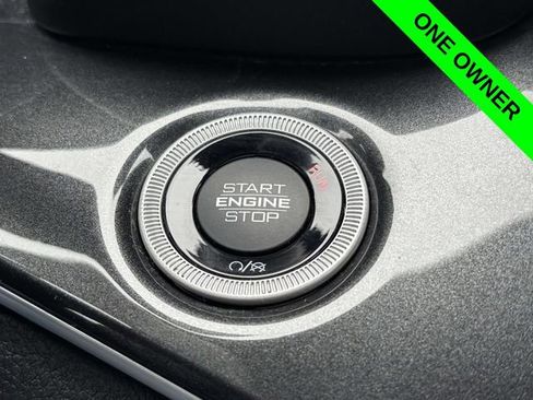 Used 2023 Jeep Grand Cherokee Altitude image 16