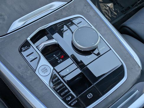 Used 2024 BMW X5 xDrive40i image 12