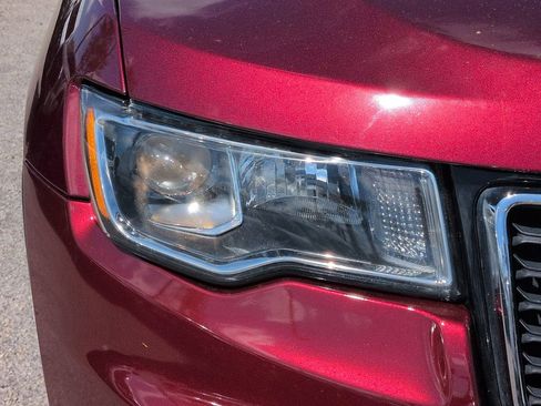 Used 2020 Jeep Grand Cherokee Limited AWD/4WD image 10