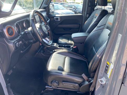 Used 2022 Jeep Gladiator Mojave w/ LED Lighting Group AWD/4WD image 9