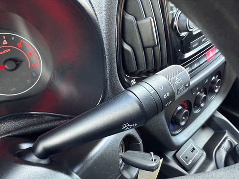 Used 2018 RAM ProMaster City Tradesman image 29