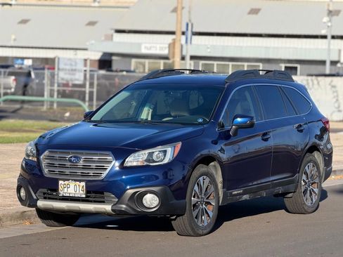Used 2015 Subaru Outback 2.5i Limited AWD/4WD image 1