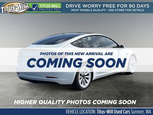 Used 2021 Tesla Model 3 Standard Range Plus RWD image 5