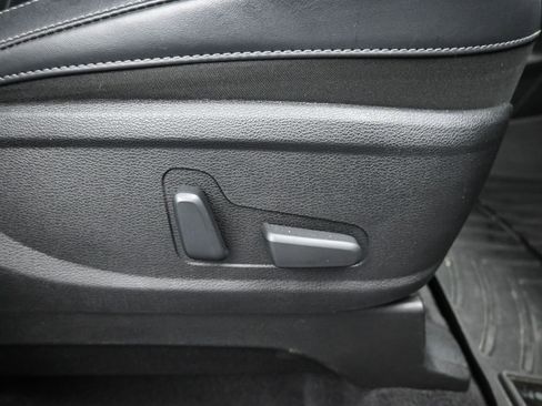 Used 2022 Kia Telluride SX w/ SX Prestige Package image 12