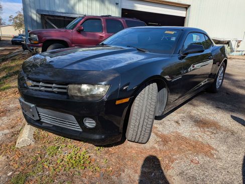 Used 2015 Chevrolet Camaro LS image 3