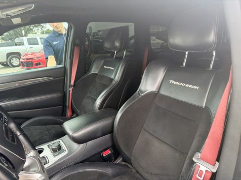 Used 2018 Jeep Grand Cherokee Trackhawk AWD/4WD image 10