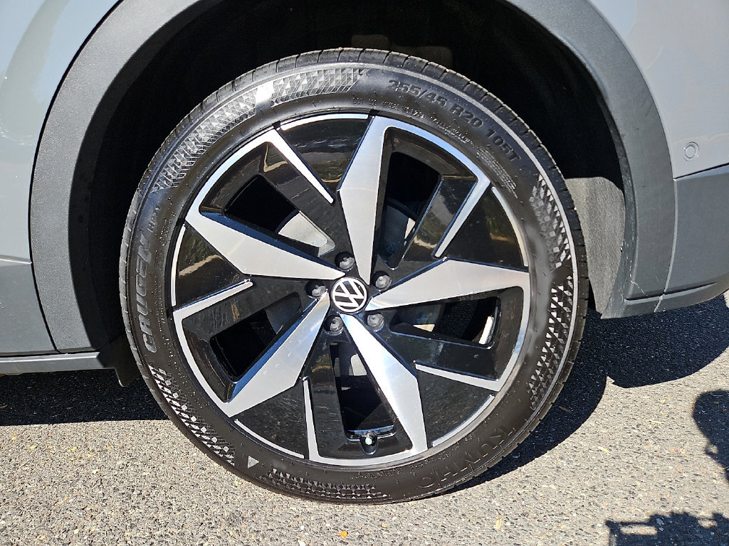 Used 2024 Volkswagen ID.4 Pro S AWD/4WD image 8