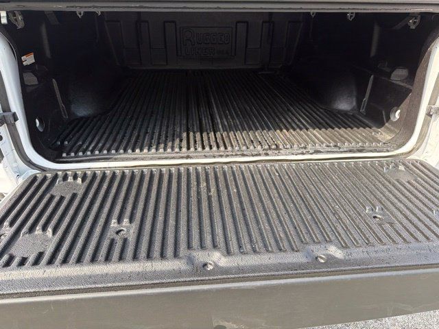 Used 2025 RAM 1500 Tradesman w/ Night Edition AWD/4WD image 17
