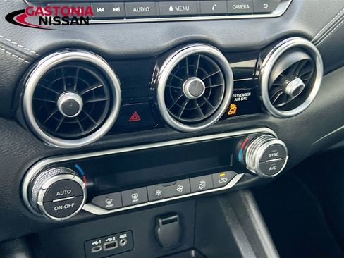 Used 2021 Nissan Sentra SV image 19