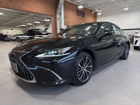 Used 2023 Lexus ES 350 w/ Premium Package image 3