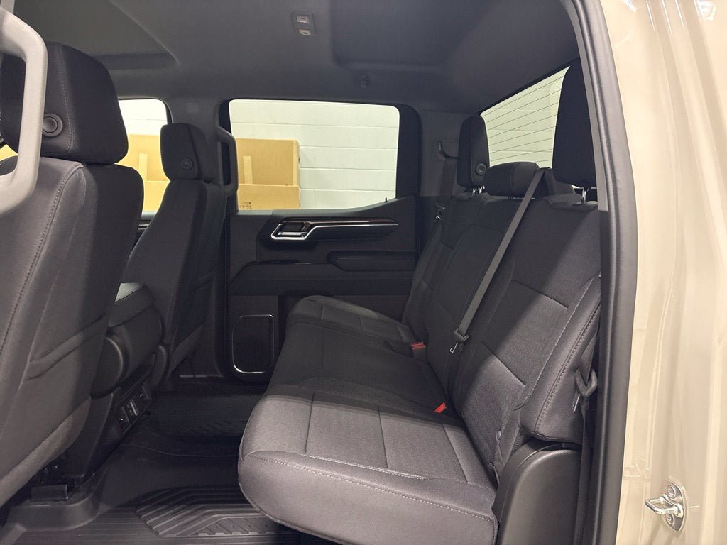 New 2026 Chevrolet Silverado 1500 RST AWD/4WD image 36