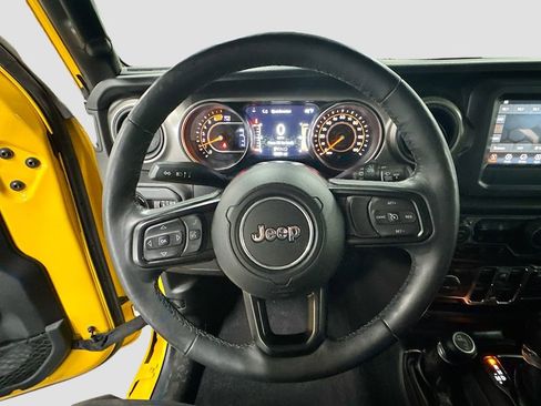 Used 2020 Jeep Wrangler Unlimited Willys image 7